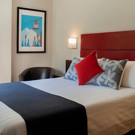 Hotel Palarine Erts Quarto foto
