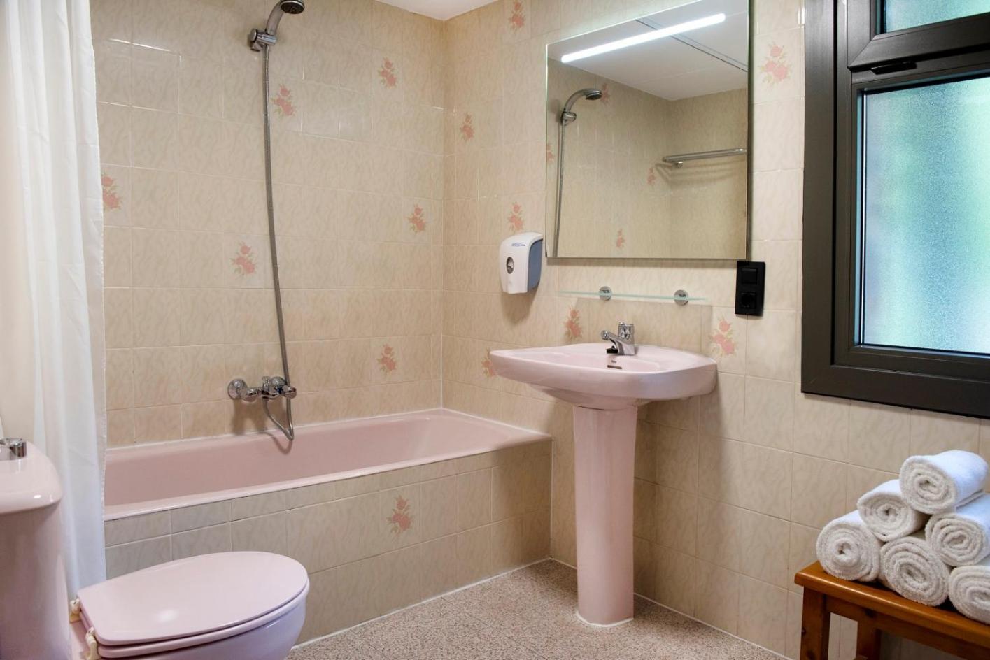 Hotel Palarine Erts Quarto foto