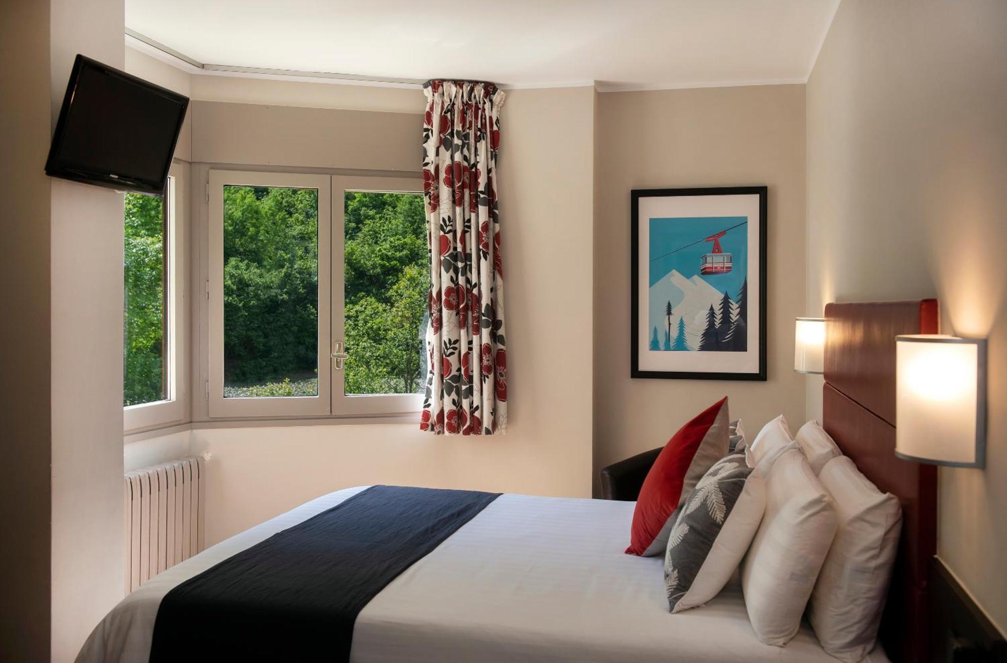 Hotel Palarine Erts Quarto foto