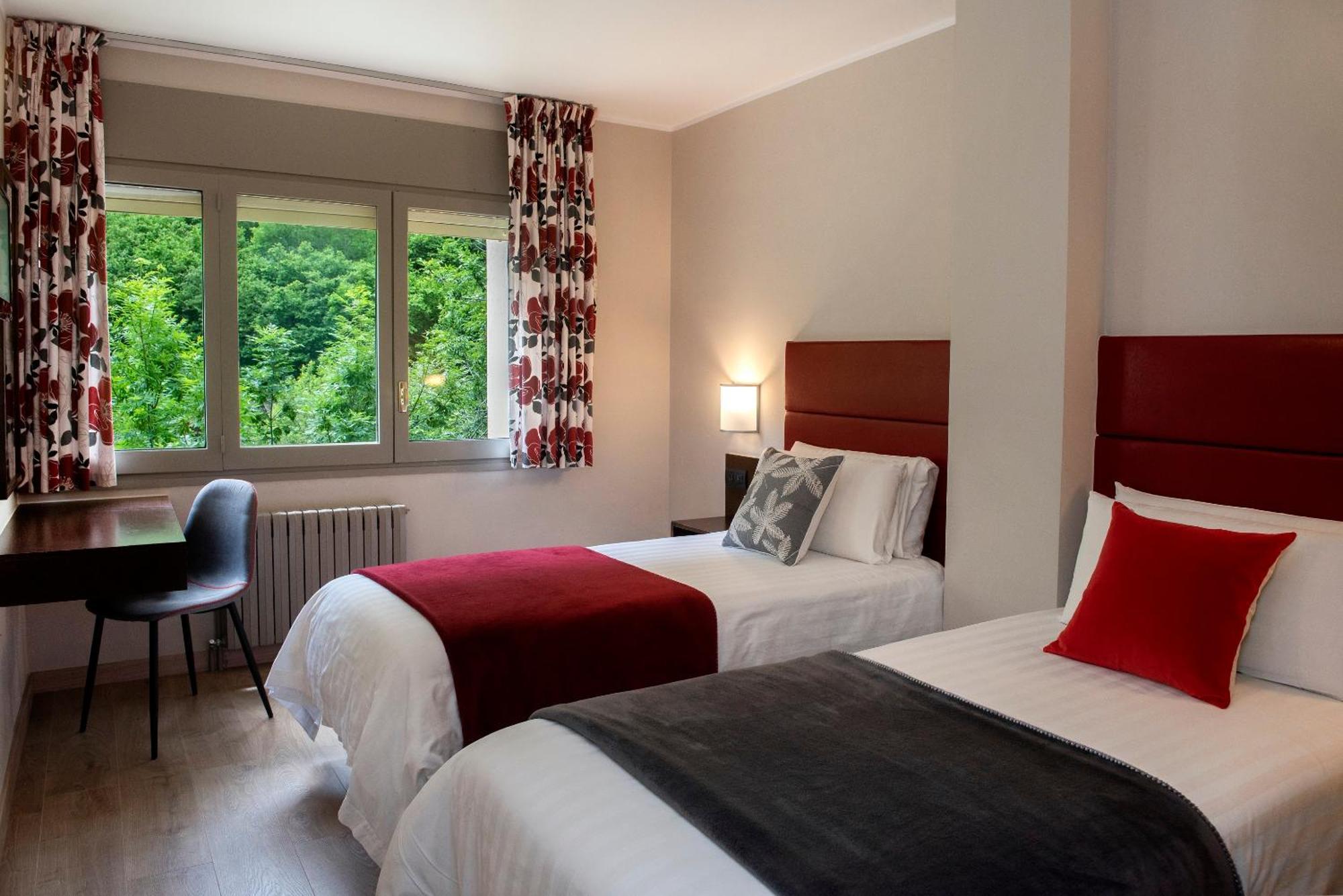 Hotel Palarine Erts Quarto foto